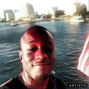 Meet your Posher, Terrell